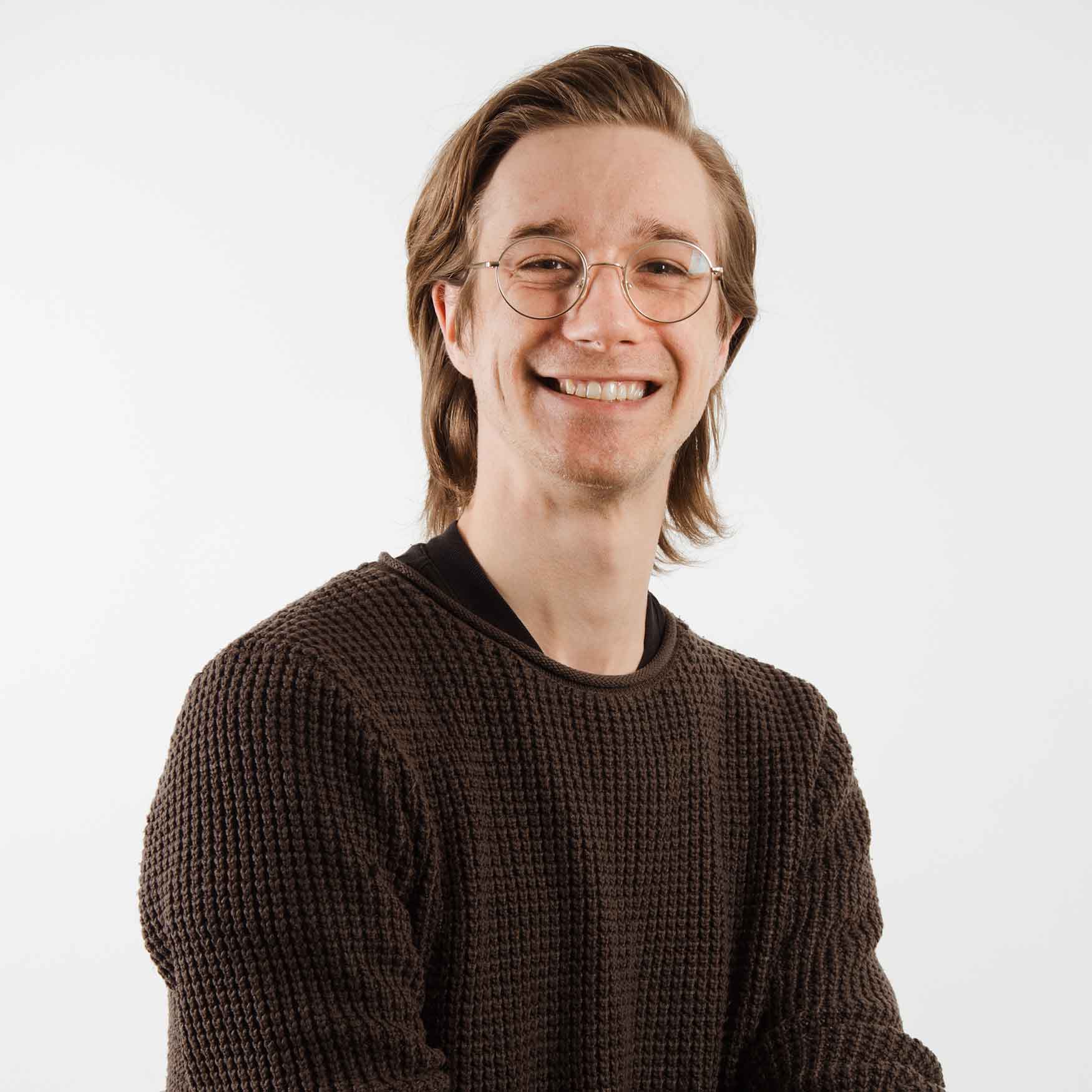 headshot of Zach McClelland